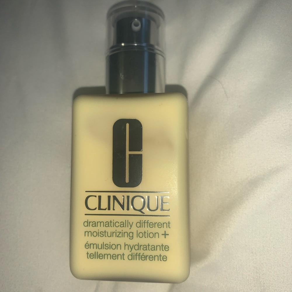 Clinique Dramatically different moisturizing lotion